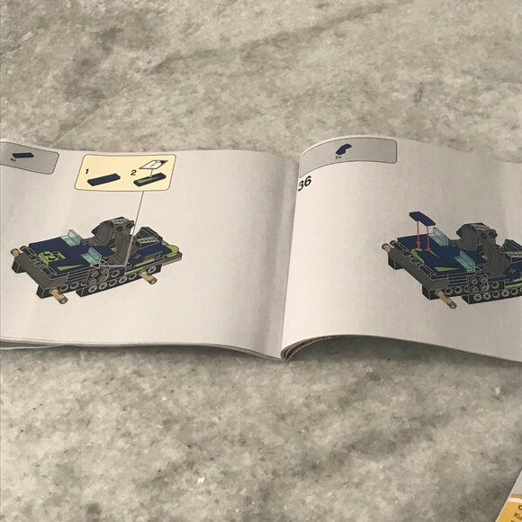 LEGO The LEGO Movie 2 70826 Rex's Rex-treme Offroader Instruction Manual Only - Picture 4 of 5